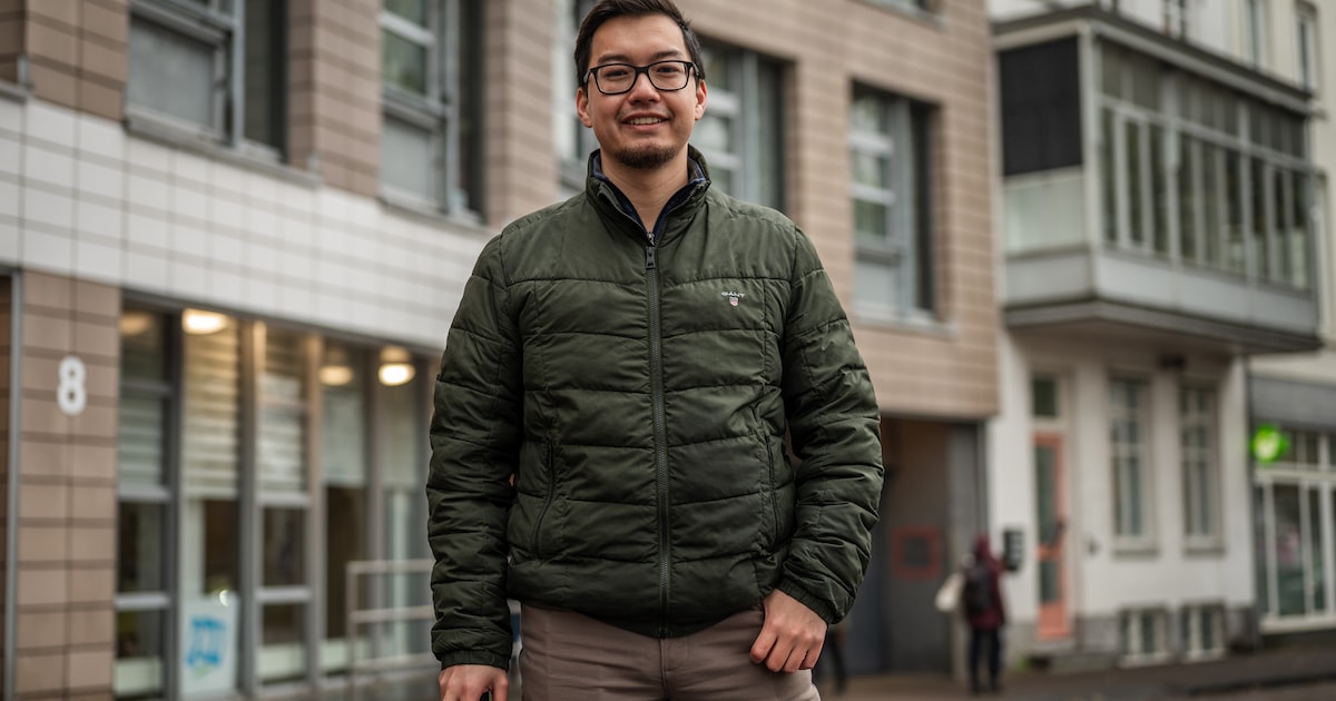 Arne (26) werkt in Olst, maar heeft nog steeds geen huis: ‘Woon in hotel voor 450 euro per week’