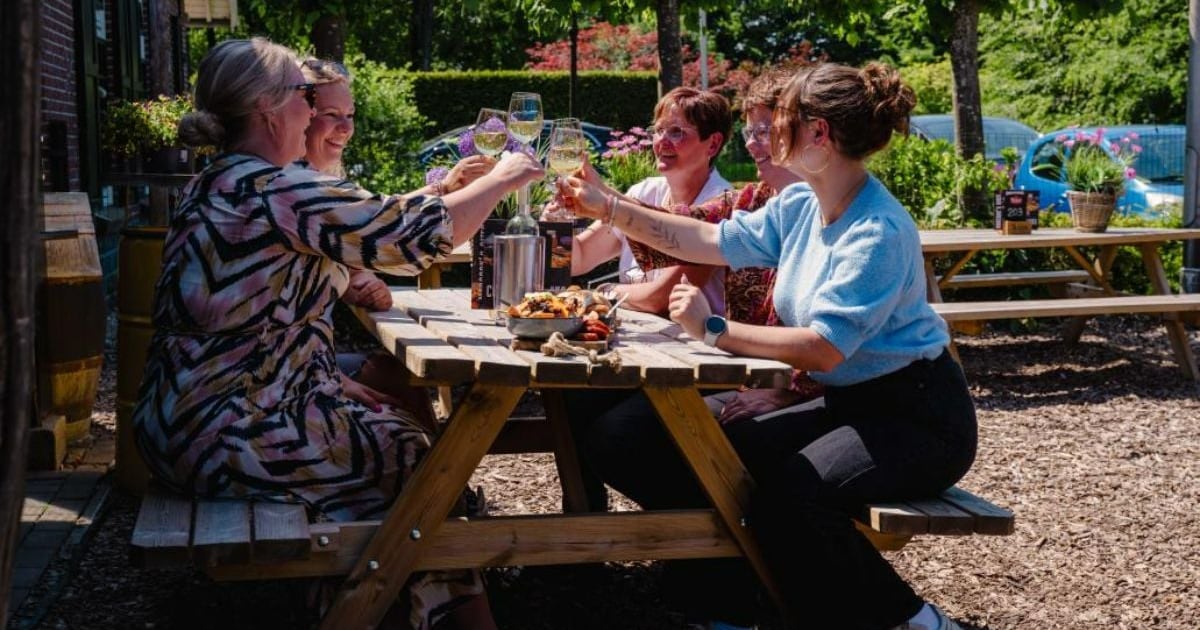 Proost! Dit terras in Enschede staat in de Terras Top 100