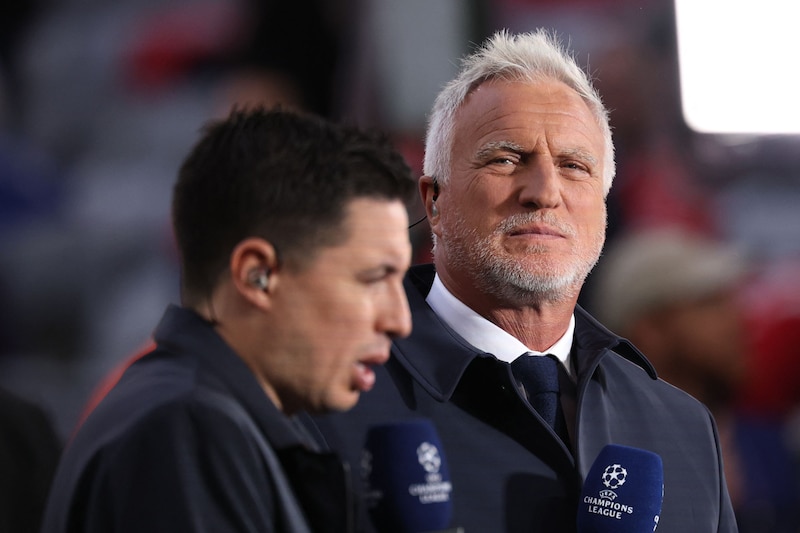 Samir Nasri and David Ginola are present for French television.
