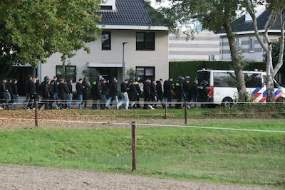 Almelo zet zich schrap: noodmaatregel uit vrees voor rellen supporters