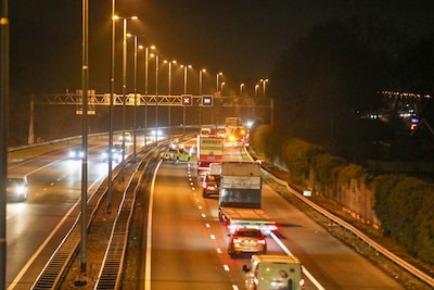 Forse file na ongeluk op A1 bij Terschuur