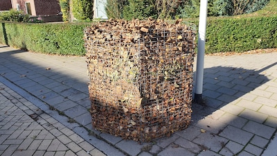 Epe zet verspreid door hele gemeente 52 bladkorven neer