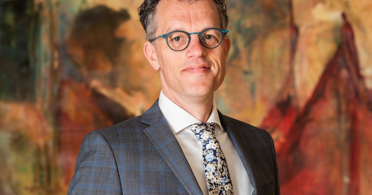 Burgemeester van Ermelo gaat in gesprek met inwoners tijdens spreekuur