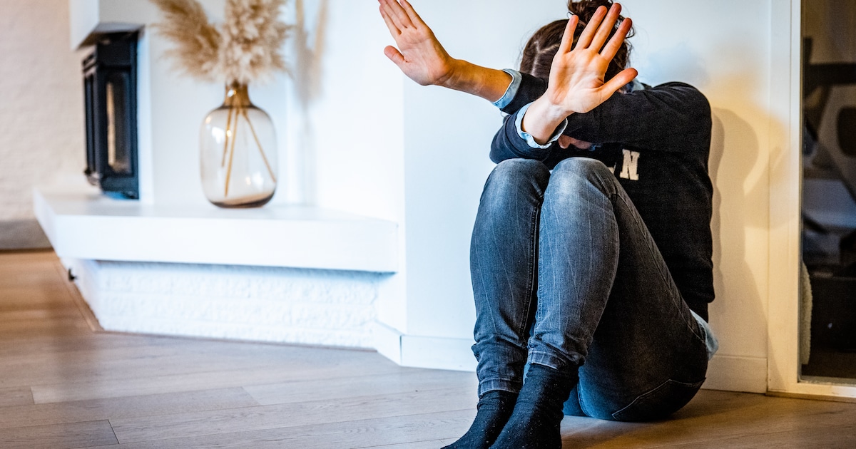 Meer zorgen in Almere over emotionele mishandeling: in zes maanden 455 belletjes