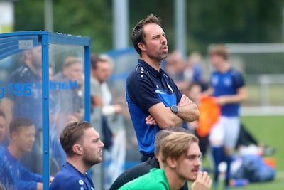 Maat vertrekt na drie seizoenen Lemelerveld • Achtste jaar Elzinga in Nieuwleusen • Koldeweij aan de