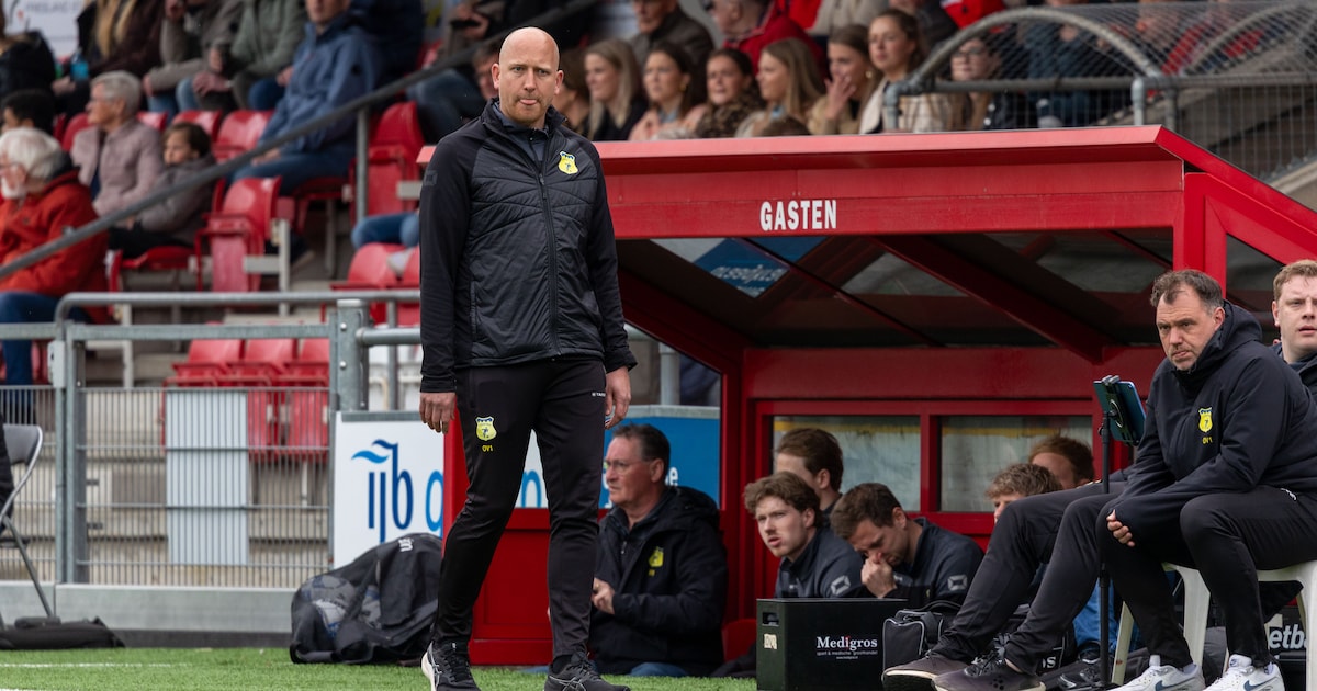 d’Olde Veste-trainer Steven Wuestenenk heeft zijn roots in de polder: ‘Bewondering voor Flevo Boys’