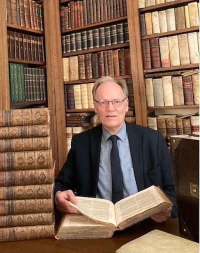 Taxatiemiddag voor oude boeken in bibliotheek Brummen