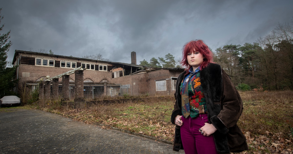 Dat spookhotel in haar dorp staat er maar en dat brengt Bridget op een idee: ‘Graag met een tuintje’