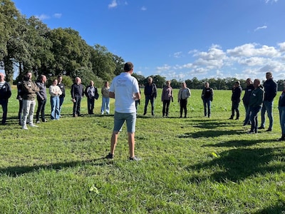 Boeren vertellen over hun keuzes en dilemma’s tijdens Loeren bij de Boeren