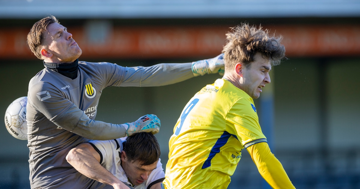 Dam ruilt HHC in voor Berkum • Flevo Boys haalt Klaverboer • Doelman Mosterd van Heerde naar WVF • A