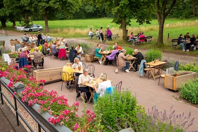 Zomeravonden bij Nieuw Sion met maaltijd en activiteiten in het klooster
