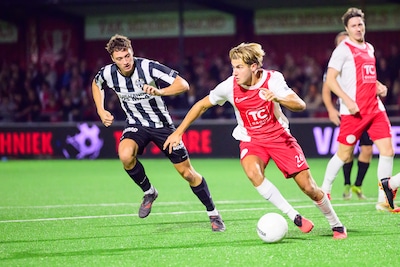Voormalig AZ-talent Beukers wanhoopt niet na terugkeer bij IJsselmeervogels: ‘Kan mezelf niets kwali