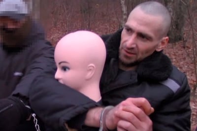 Politie jaagt op ontsnapte Oekraïne-veteraan, die verkrachtte en moordde in Rusland