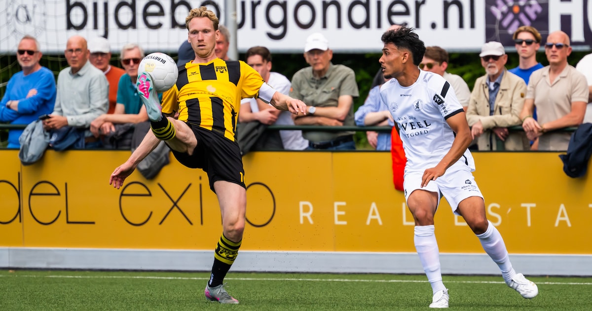 Voetballiefhebber geniet van Veluws derbyspektakel: ‘Een super interessante wedstrijd’