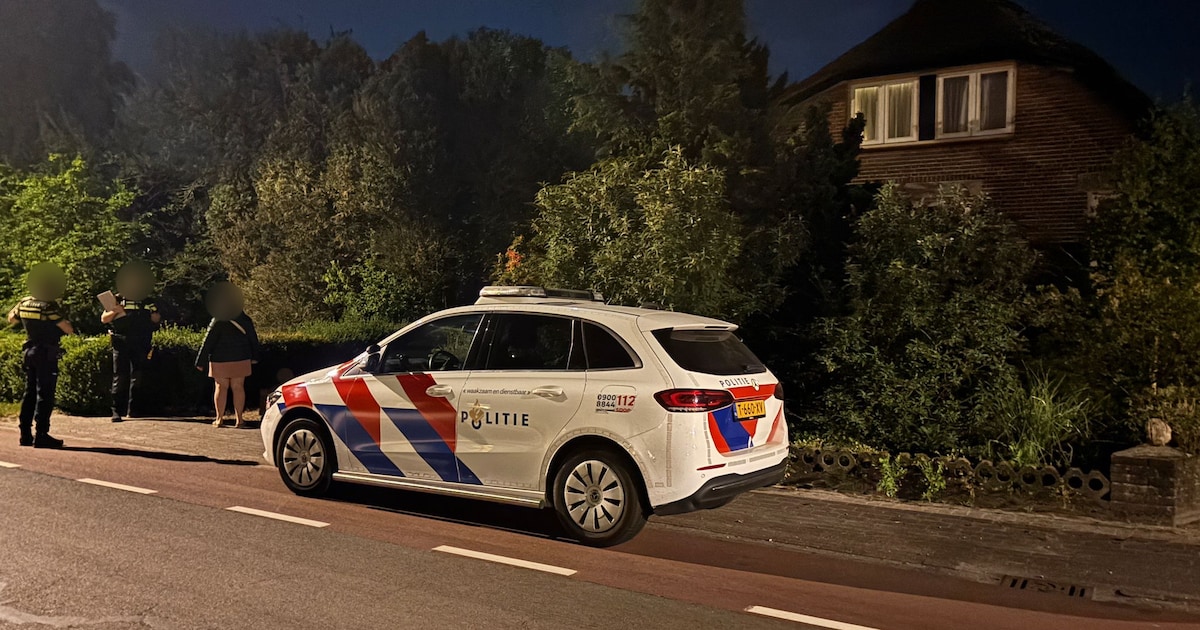 ‘Bankmedewerkers’ slaan toe in Elspeet: oudere is voor duizenden euro’s aan geld en sieraden kwijt