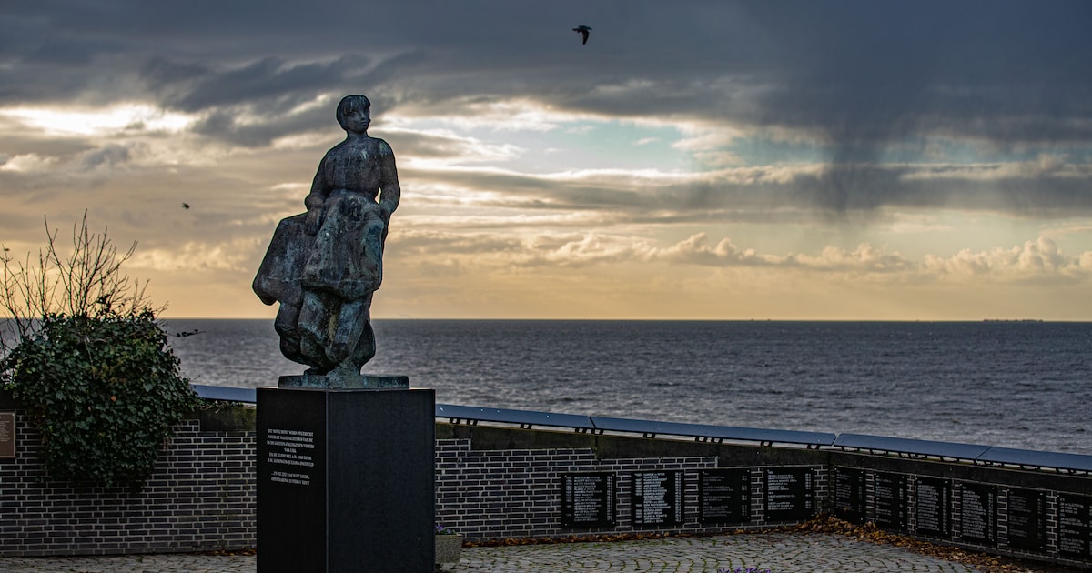 Texel opent anonieme graven in zoektocht naar vermiste Urker vissers