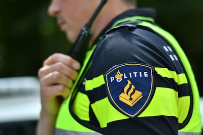Verdachte tas gevonden in centrum Doetinchem: specialisten politie doen onderzoek