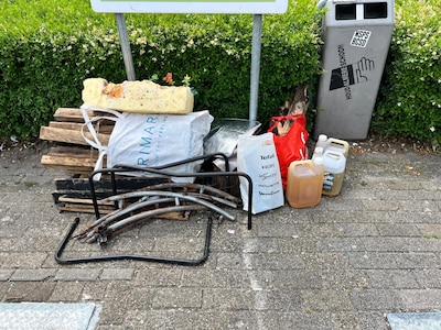 Tegeltaxi, leenbakfietsen en afvalcoaches als oplossingen voor grofvuil en afvaldumpingen in Almere