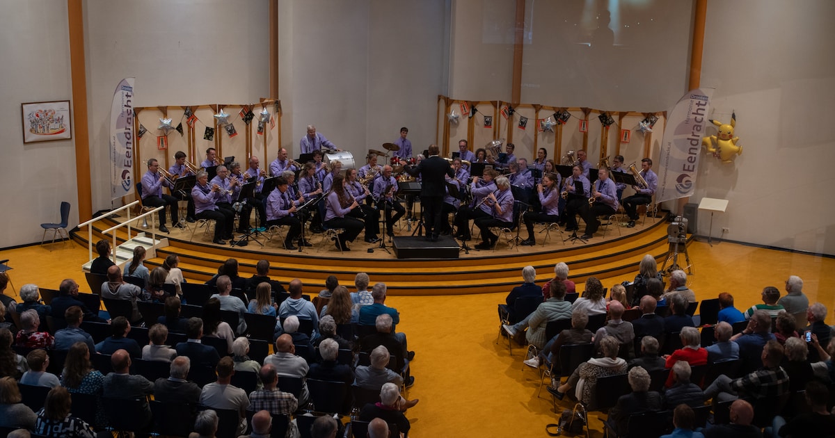 Harmonie Eendracht geeft concert in Dronten