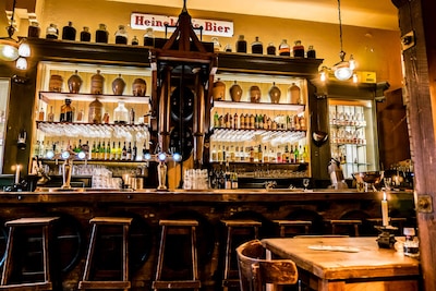 Mis niets! Sushi, kaasfondue en cocktailbars: dit verscheen deze week op indebuurt