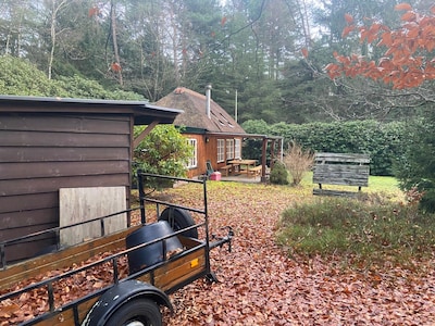 Soap over huisje in Epe krijgt absurde wending: hoe hangen de gordijntjes?