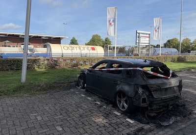Sportclubs in Zwolle zijn het zat na weer een autobrand: ‘Oudere leden durven niet alleen weg’