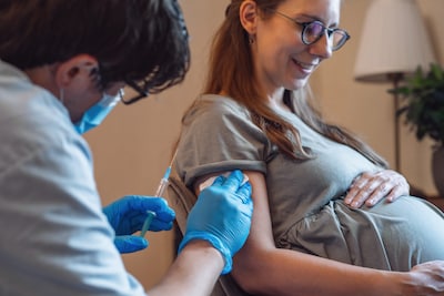 Zwangere personen in Rijssen-Holten kiezen vaker voor de DKT-prik