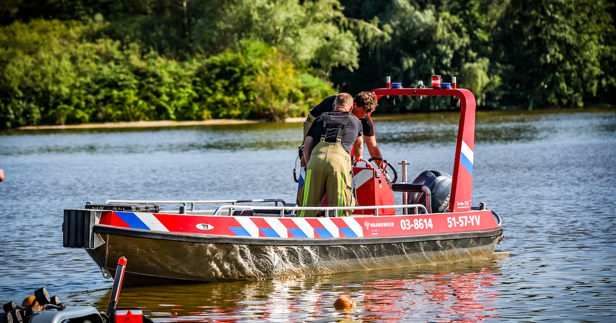 Drenkeling dood uit water gehaald bij Kleine Rietplas in Emmen
