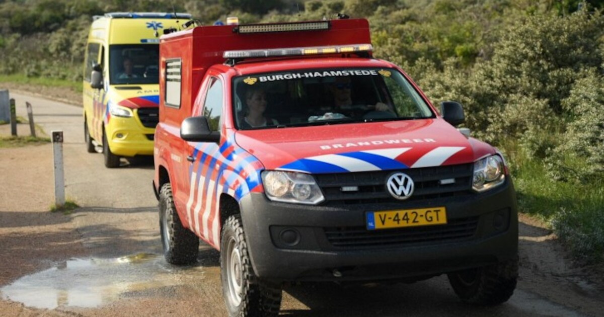 De kans is 1 op 2 miljoen: twee mensen vermoedelijk door de bliksem getroffen op strand bij Renesse
