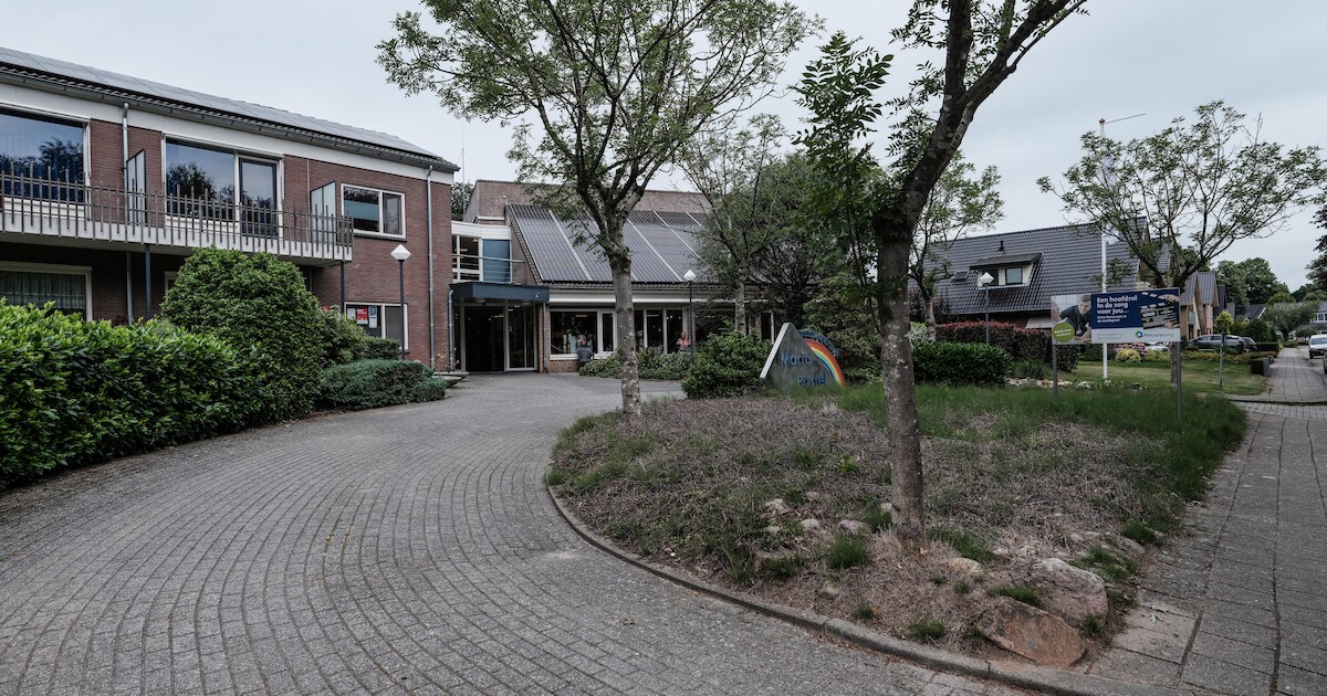 Van 37 kamers zijn er nog 15 bewoond: nieuwe eigenaar redt kwetsbare ouderen in Achterhoeks zorgcent