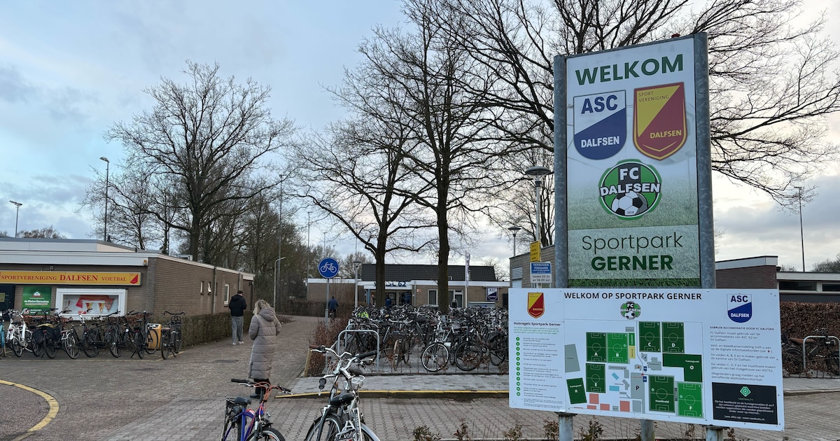 Leden voetbalclubs Dalfsen kiezen vol overtuiging voor fusie: ‘Deze hobbel is genomen’