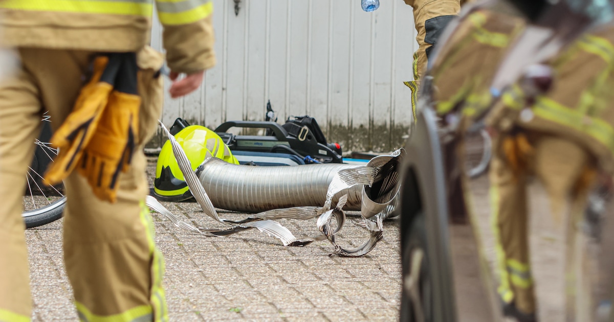 Persoon loopt lichte brandwonden op bij woningbrand in Lochem