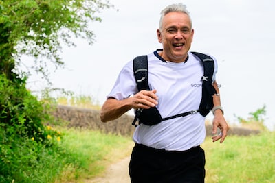 Jan Willem (67) had ernstig hartprobleem, zondag loopt hij de halve marathon: ‘Sta versteld van wat 