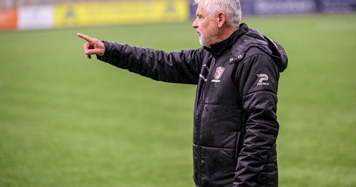 IJsselmeervogels heeft nieuwe trainer: derde termijn voor Willem Leushuis