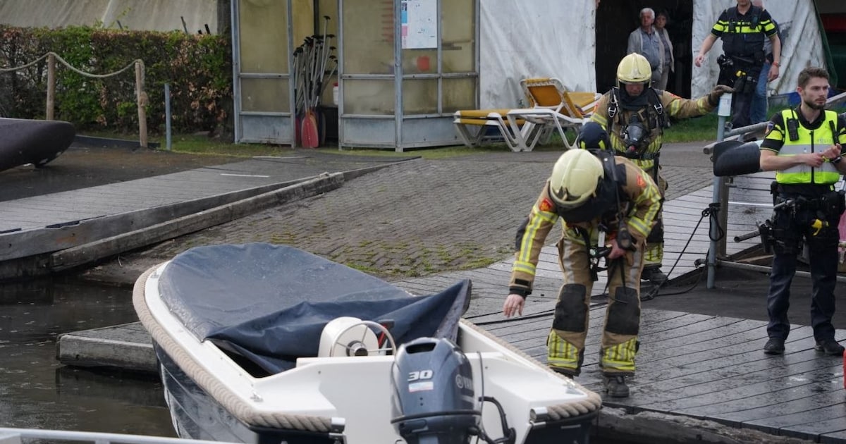 Man gewond bij brandstofexplosie op boot in Belt-Schutsloot