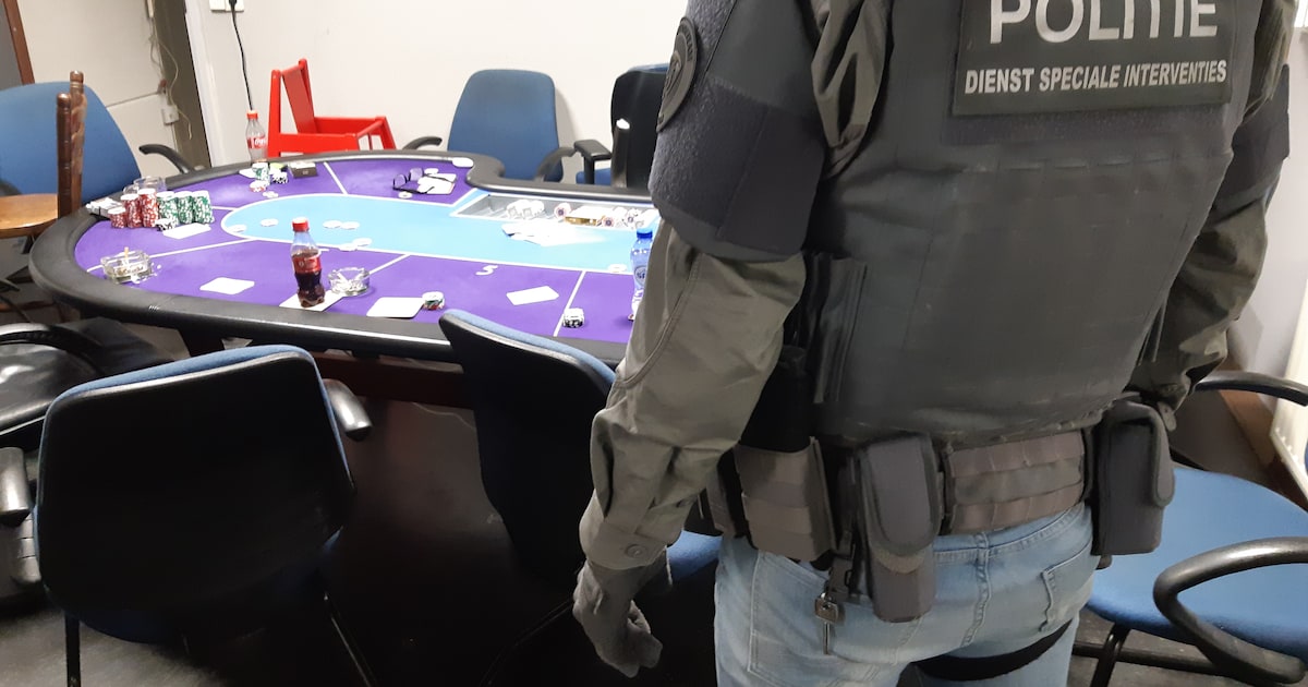 Vader en zoon V. uit Zeist doen laconiek over drugs, wapens en jarenlang illegaal gokken bij autobed