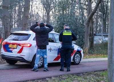 Drievoudige vluchtpoging mag niet baten: jongen uit Deventer is scooter kwijt