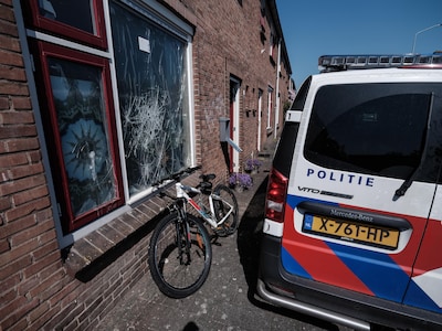 Na steekincident en melding gaslek ook nog huiszoeking in de straat: ‘Dat het zo lang moest duren’