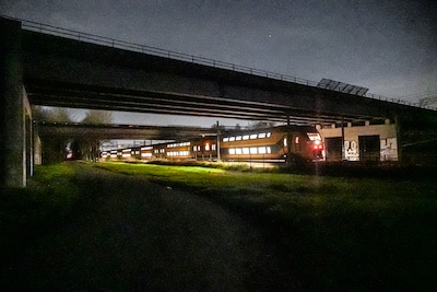 Trein rijdt ergens tegenaan bij Elst, ProRail onderzoekt wat er gebeurd is