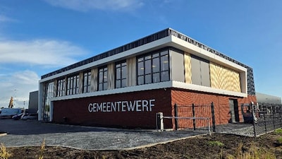 Nieuwe gemeentewerf in Elburg nu ook officieel geopend
