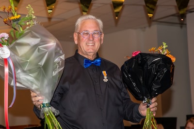 Koninklijke onderscheiding voor Jaap Riphagen uit Oene
