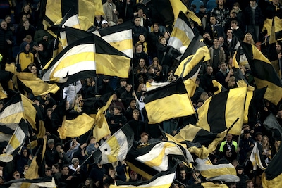 LIVE Vitesse | Drama voor Vitesse: proflicentie kwijt, KNVB velt snoeihard oordeel