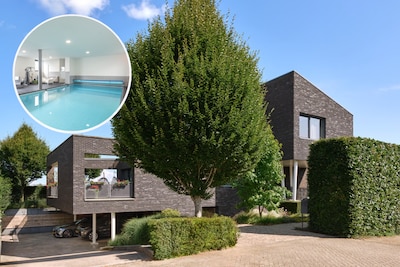 Spetter pieter pater: deze 3 Zwolse huizen hebben een eigen zwembad (en staan te koop)