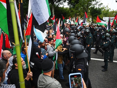 Demonstraties Vuelta worden steeds grimmiger.