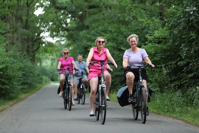 Boerenerven rond Holten openen deuren voor culinaire fietstocht