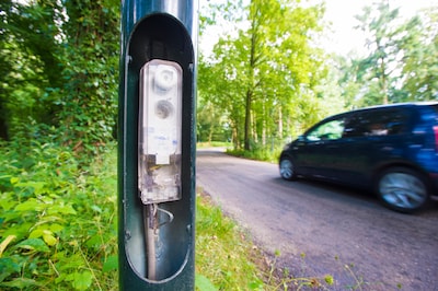164 getroffen lantaarnpalen in Apeldoorn branden weer, zoektocht ‘blijft lastig’: ‘Het gebeurt in een oogwenk’