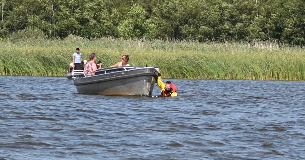 Meerdere boten in de problemen in Giethoorn door laag water