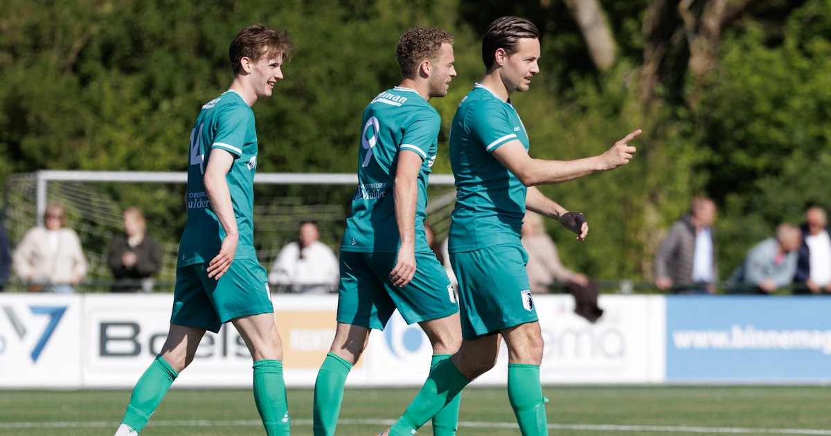 LIVE | Kampioenswedstrijden Berkum en Helios, doek kan vallen voor Urk
