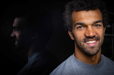 Michiel (27) is in Zuid-Korea een grote man, thuis in Apeldoorn kijkt niemand van hem op