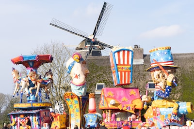 Kleurrijke carnavalsoptocht in Vilsteren, bekijk hier de foto’s